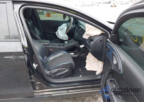 2015 Chrysler 200 S from USA, damaged, VIN 1C3CCCBB2FN614939